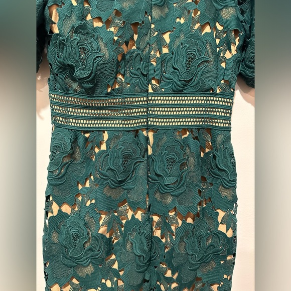 Adelyn Rae Adrian Crochet Lace Midi Dress Size Small - Picture 10 of 16